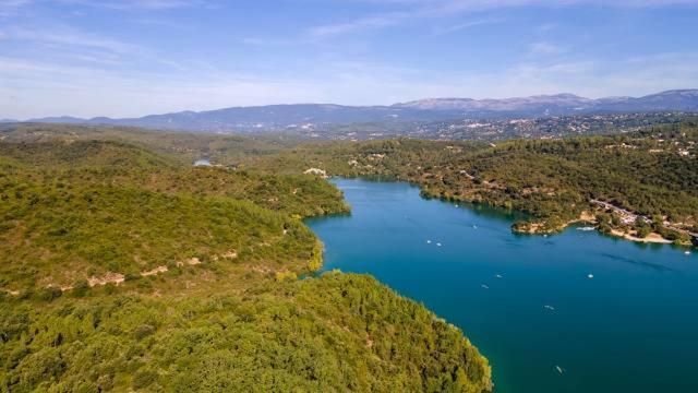 Les Rives Du Lac Montauroux Eksteriør bilde